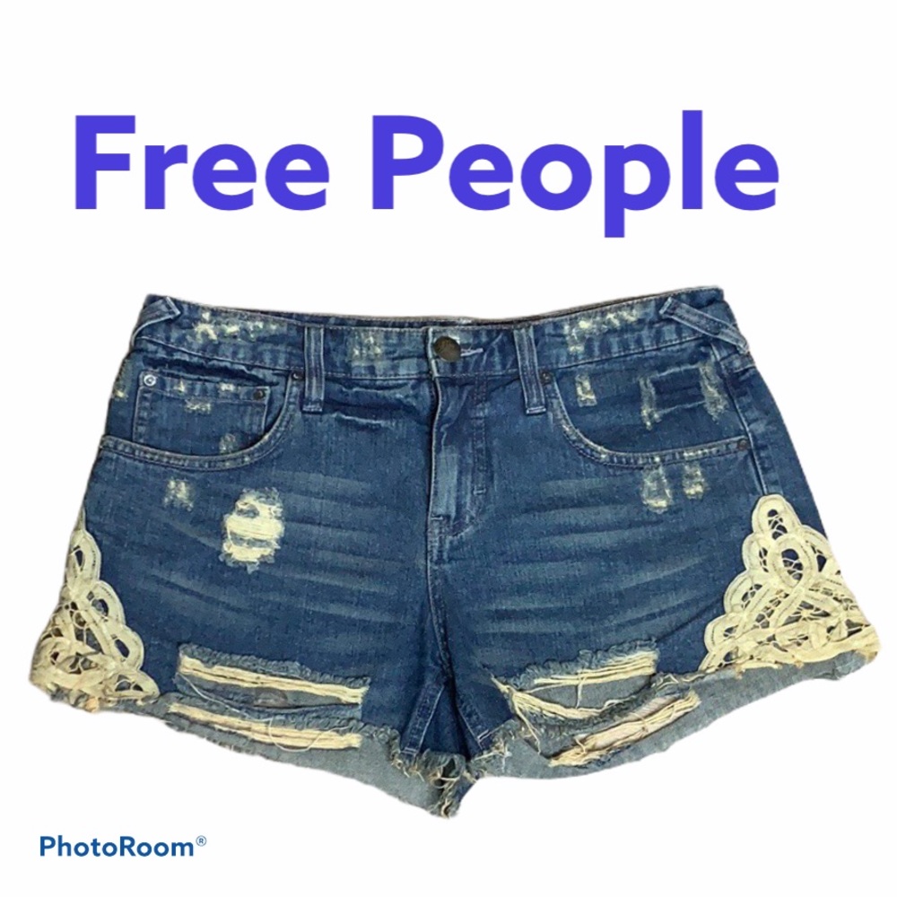 Free People Denim distressed shorts size 27